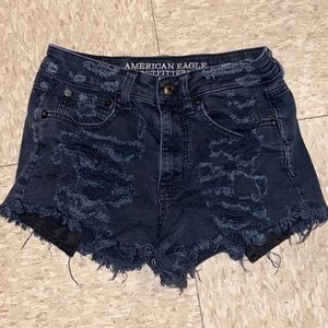 AEO Vintage Hi-Rise Festival Shorts in Stretch Ultra Distressed Black size 2
